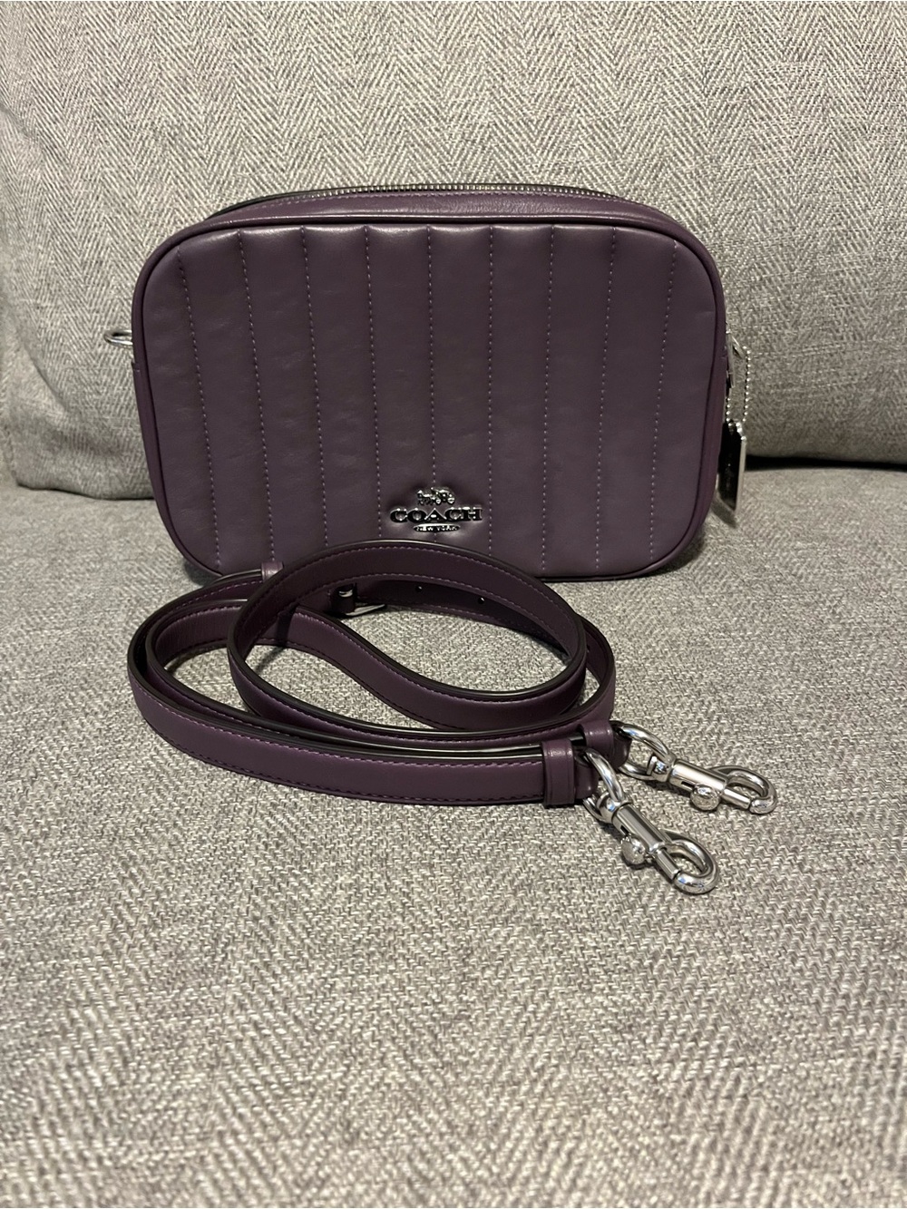 Coach Jess Linear Quilted camera bag